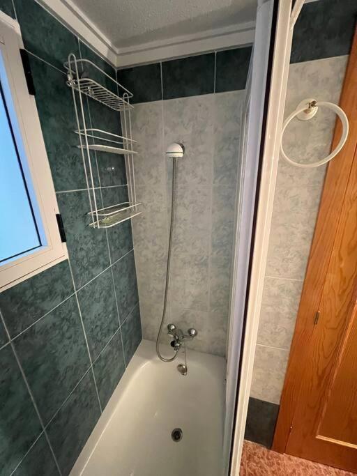 Casa Di Mateo With Garden View And Swimming Pool Apartment ตอร์เรเวียคา ภายนอก รูปภาพ